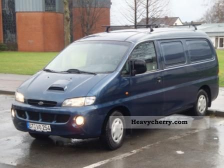 Hyundai Van 2000