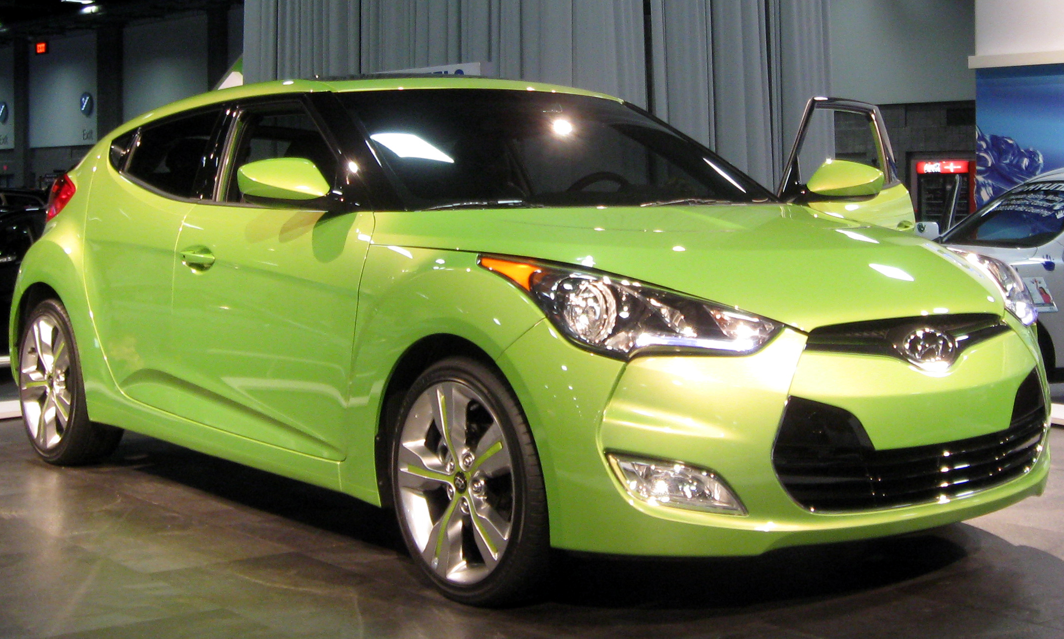 Hyundai Veloster 2011