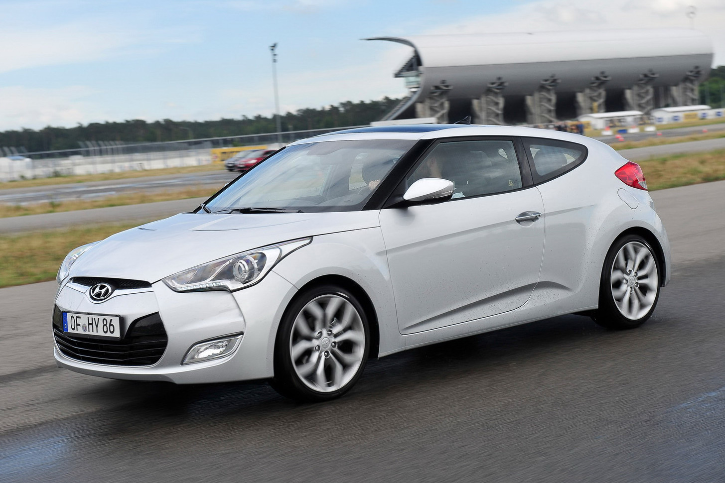 Hyundai Veloster 2011