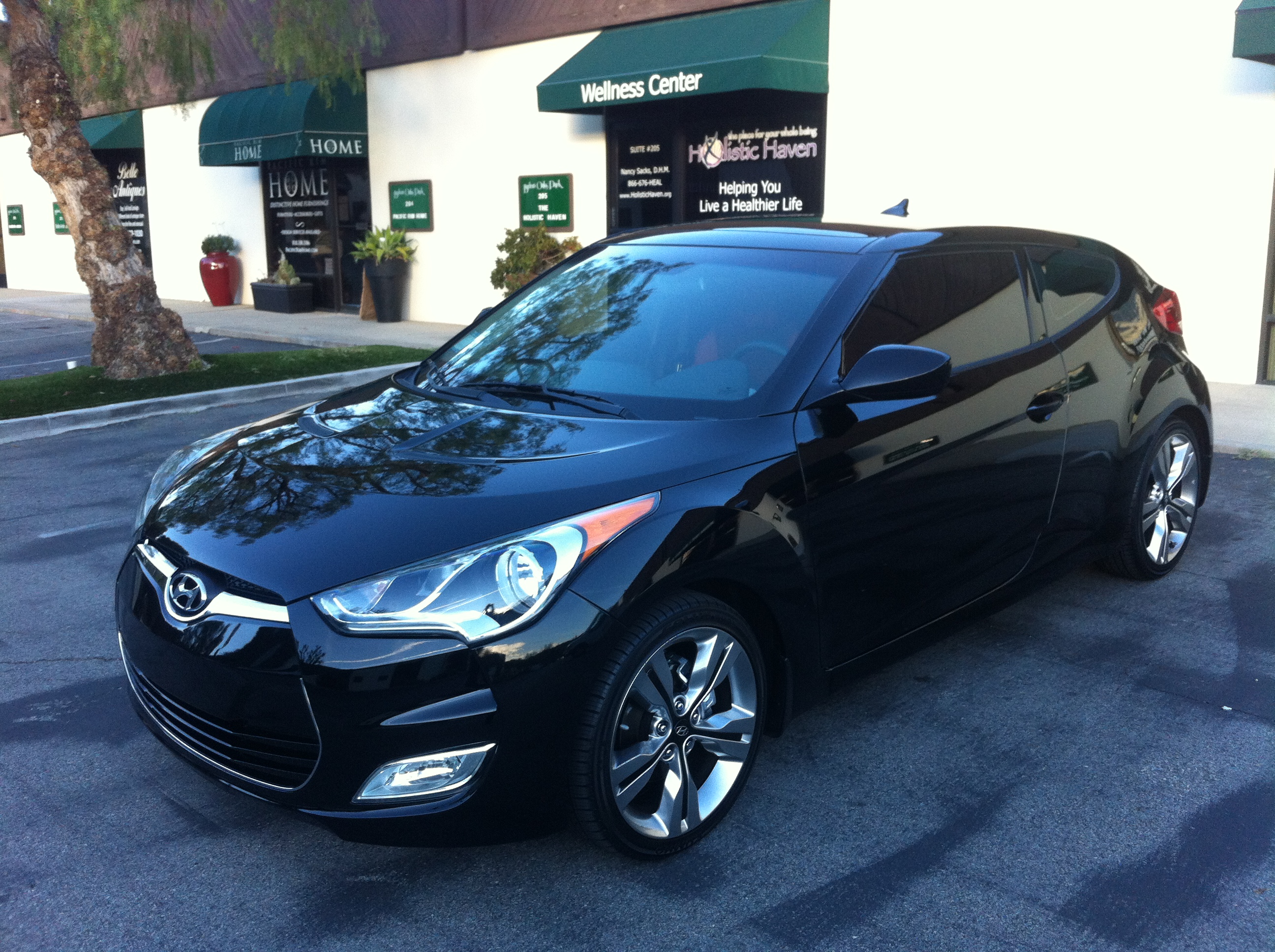 Hyundai Veloster Black