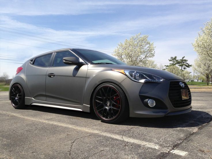 Hyundai Veloster Lowered