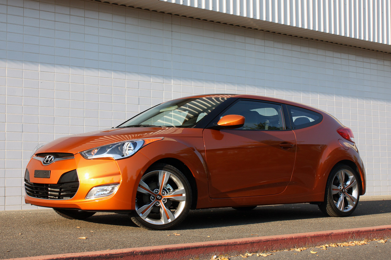 Hyundai Veloster Orange
