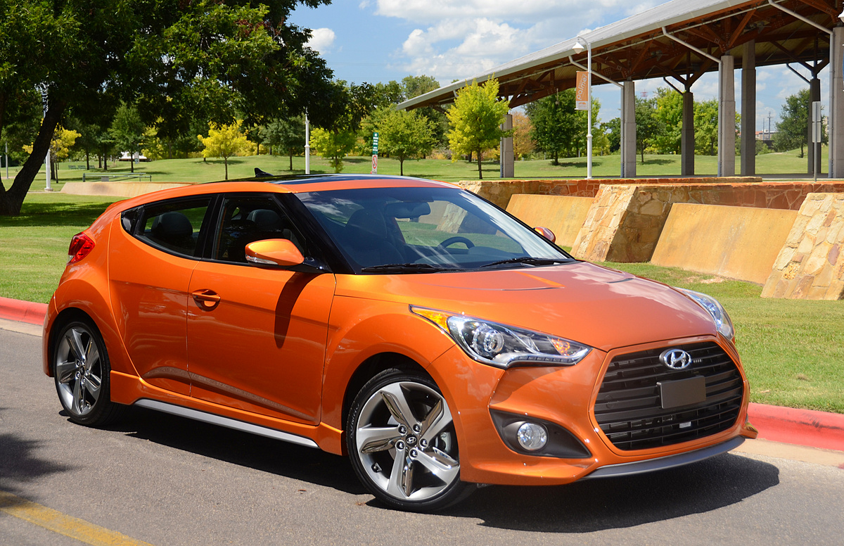 Hyundai Veloster Orange