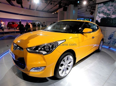 Hyundai Veloster Sedan