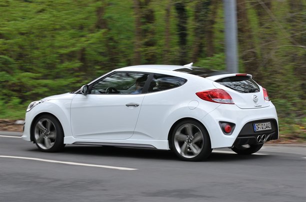 Hyundai Veloster Turbo White