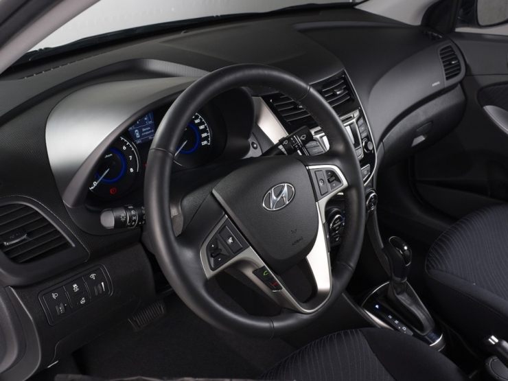Hyundai Verna Black 2015