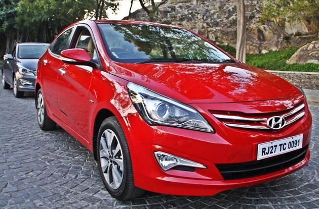 Hyundai Verna Red