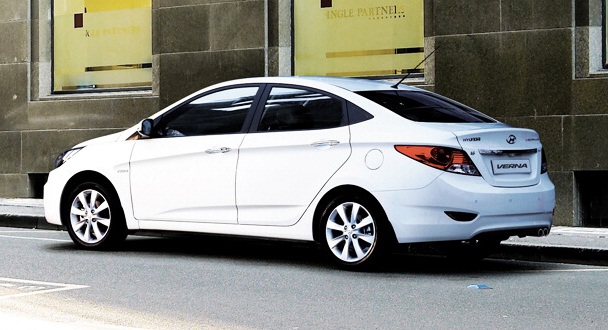 Hyundai Verna White