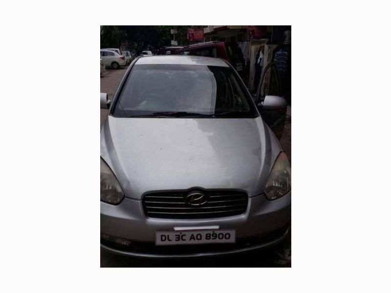 Hyundai Verna Xi