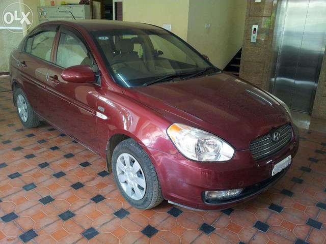 Hyundai Verna Xi