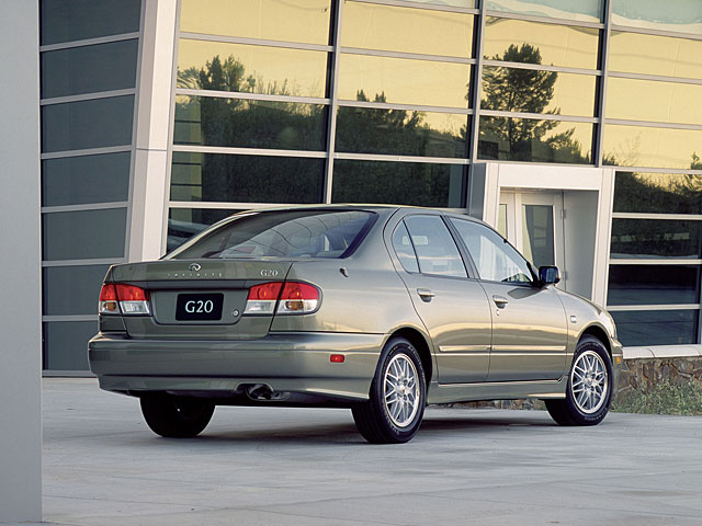 Infiniti G20 2002