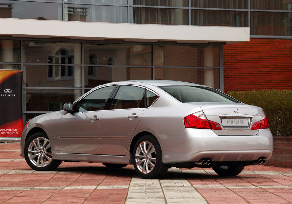 Infiniti M45 2005