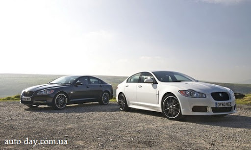 Jaguar XF Black Pack