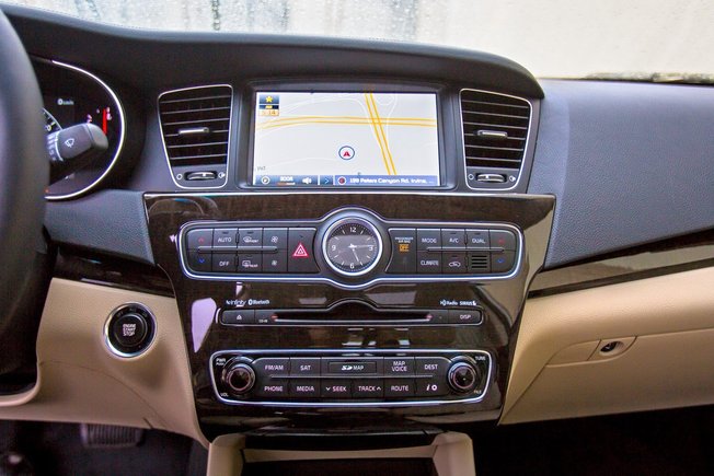 Kia Cadenza