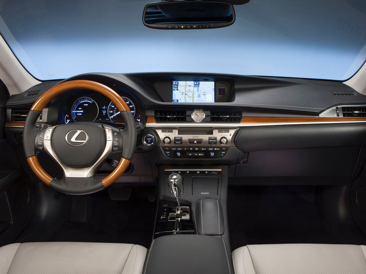 Lexus ES 300h