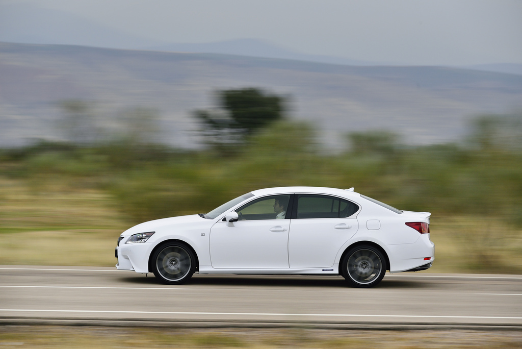 Lexus GS 300h