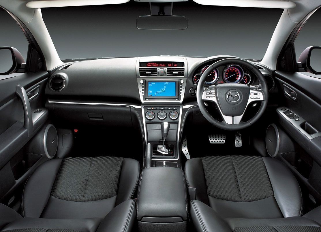Mazda Atenza