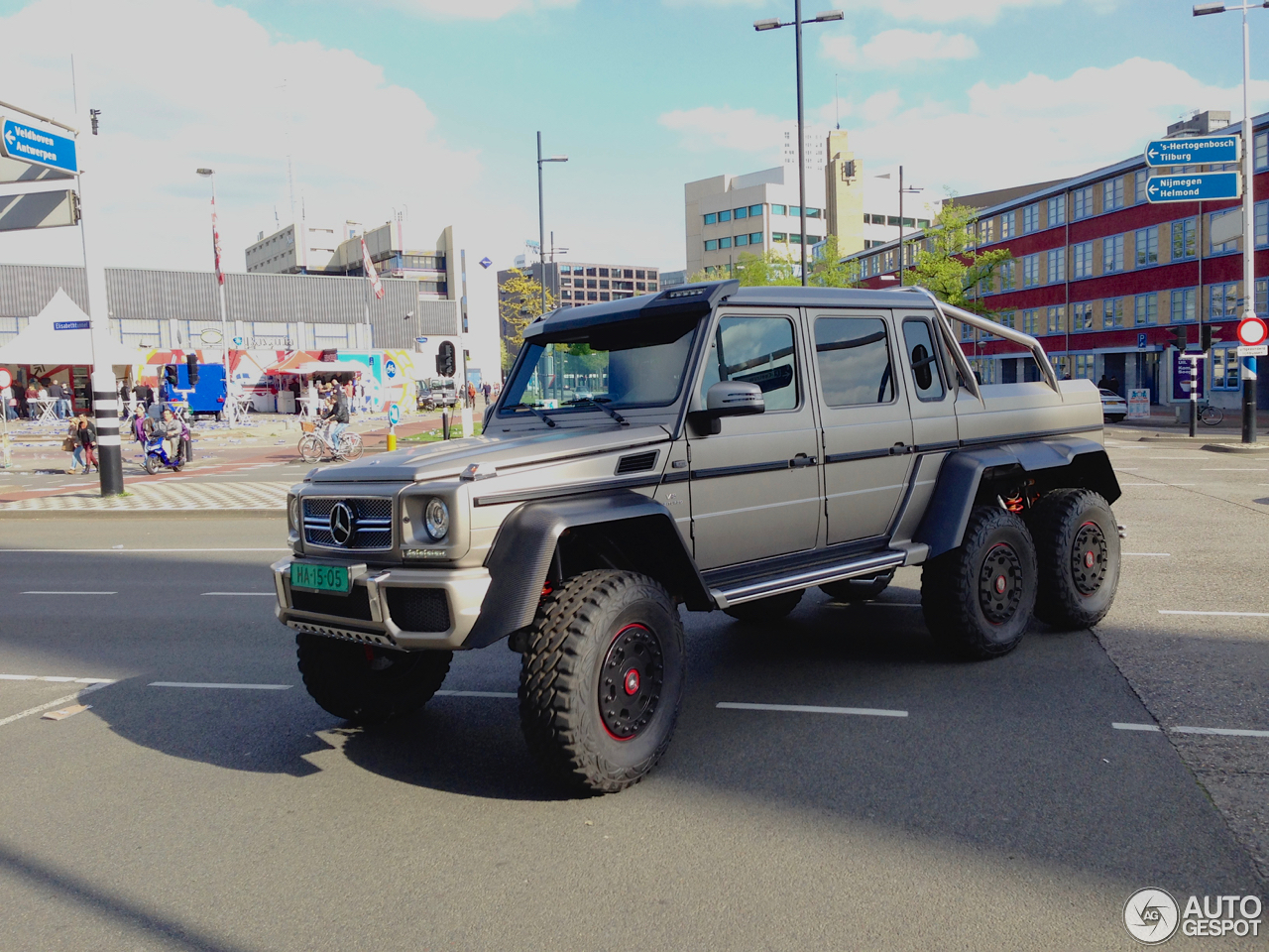 Mercedes Benz 6x6 2017