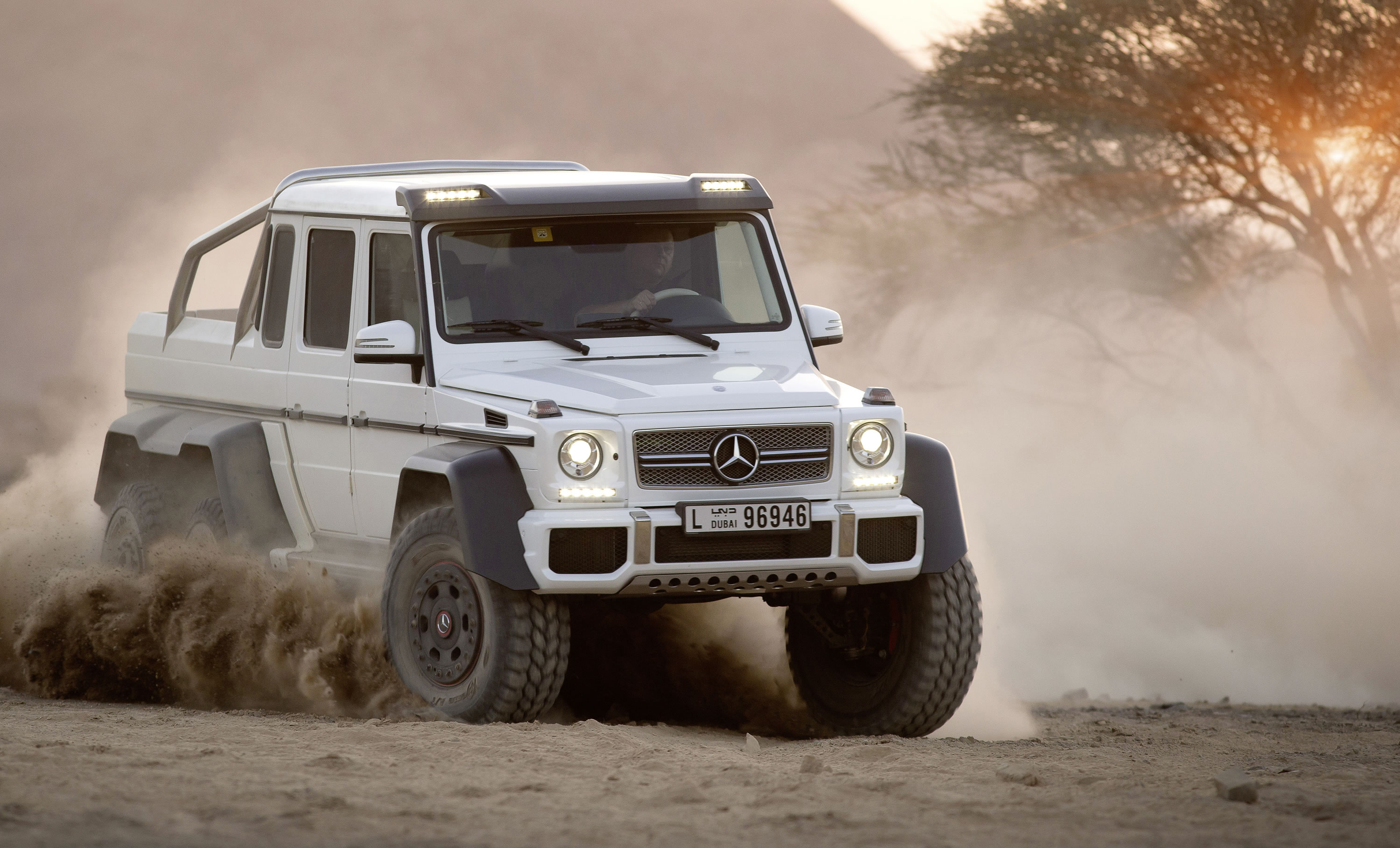 Mercedes Benz 6x6 G63