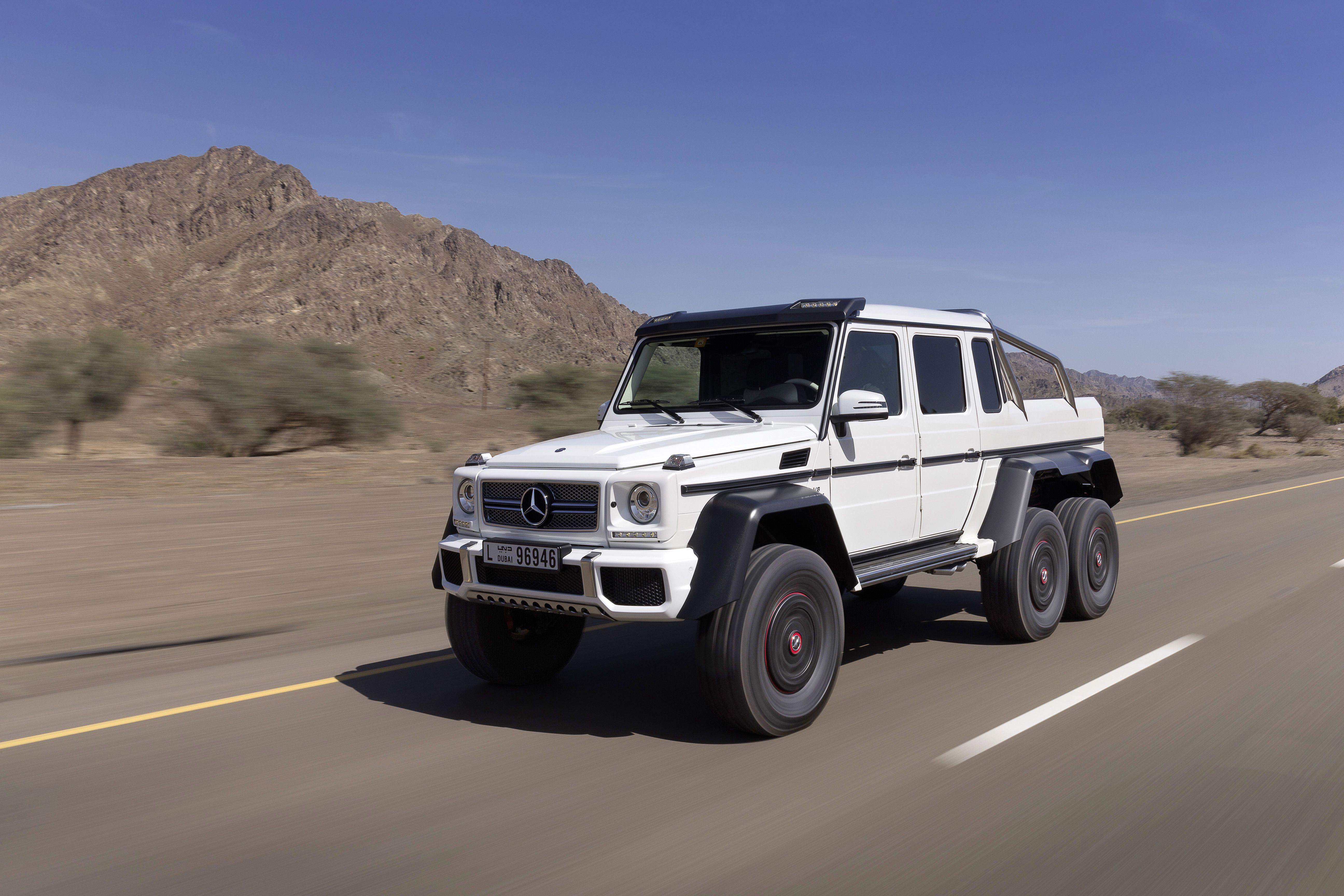 Mercedes Benz 6x6 Off Road
