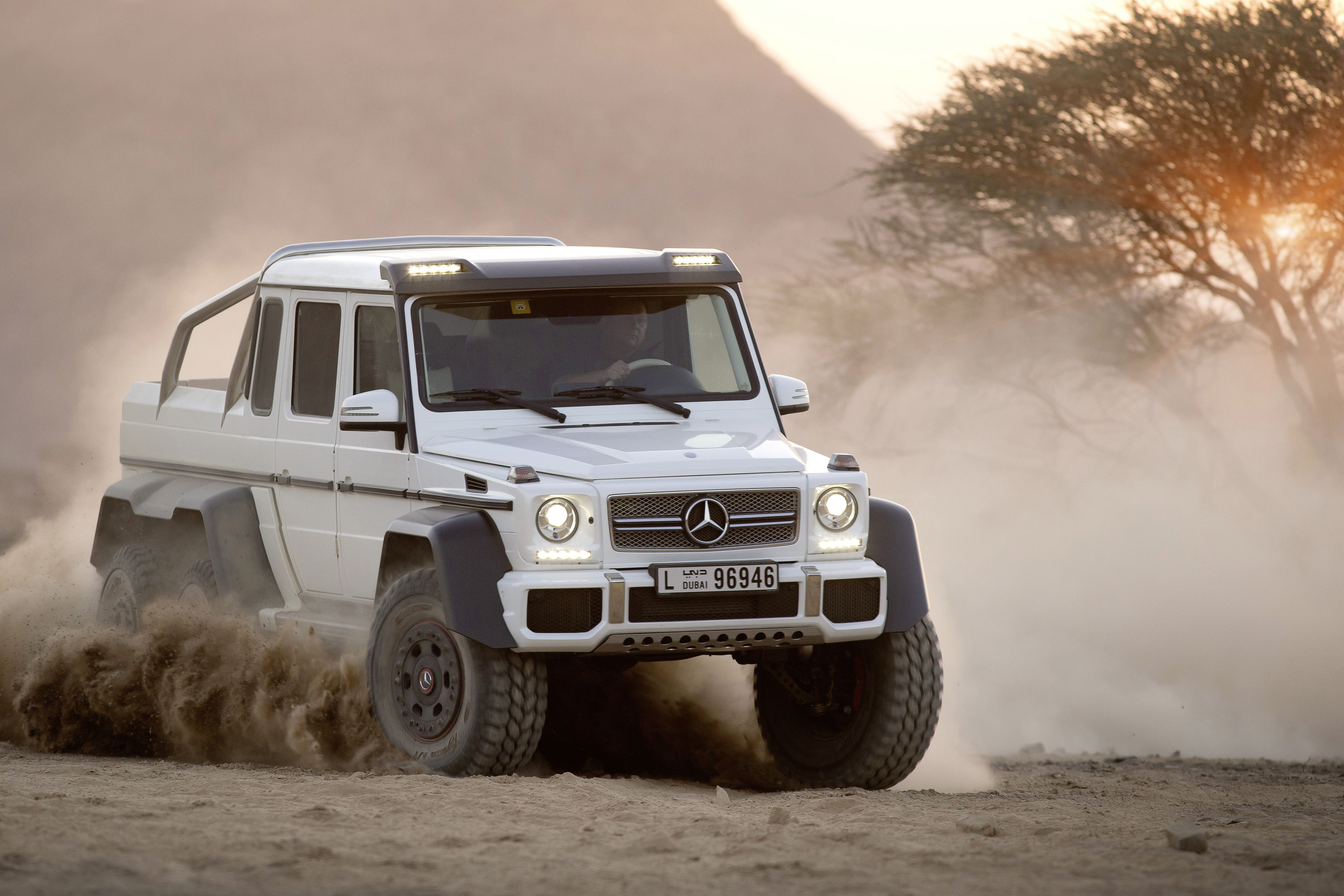 Mercedes Benz 6x6 Off Road
