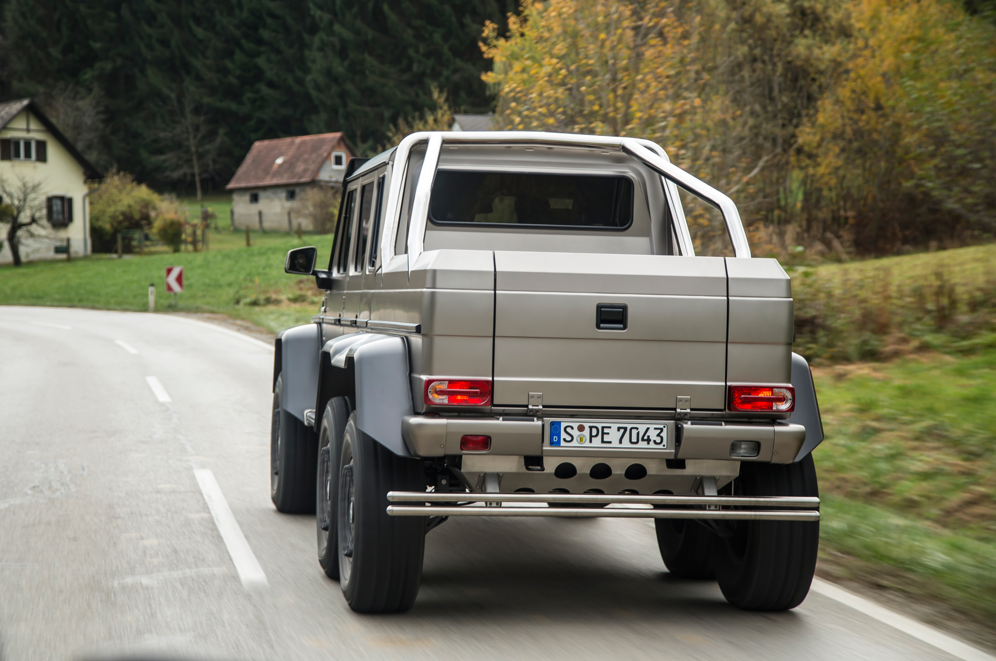 Mercedes Benz 6x6 Truck