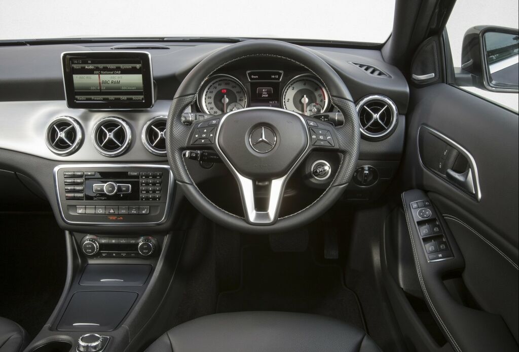 Mercedes Benz A200 2015