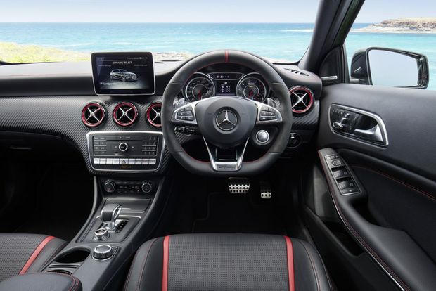 Mercedes Benz A200 Amg 2016