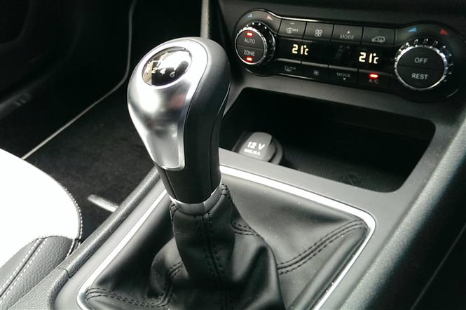 Mercedes Benz A200 Manual