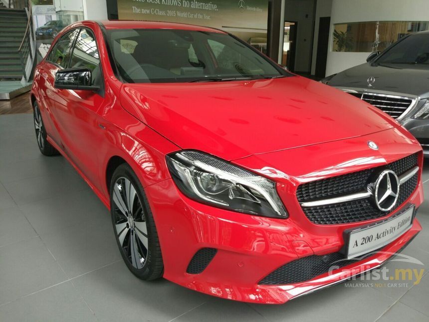 Mercedes Benz A200 Red