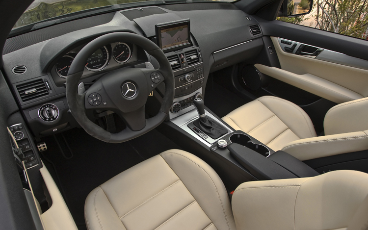 Mercedes Benz Amg 2010