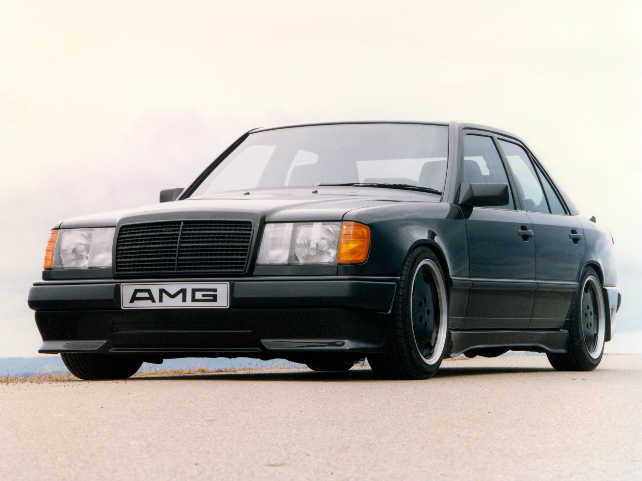 Mercedes Benz Amg 300