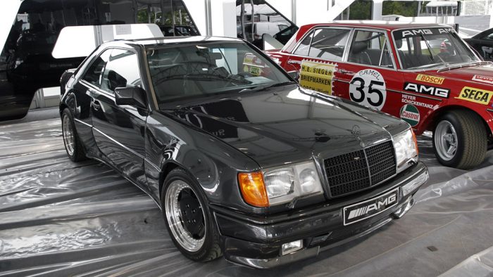 Mercedes Benz Amg 300