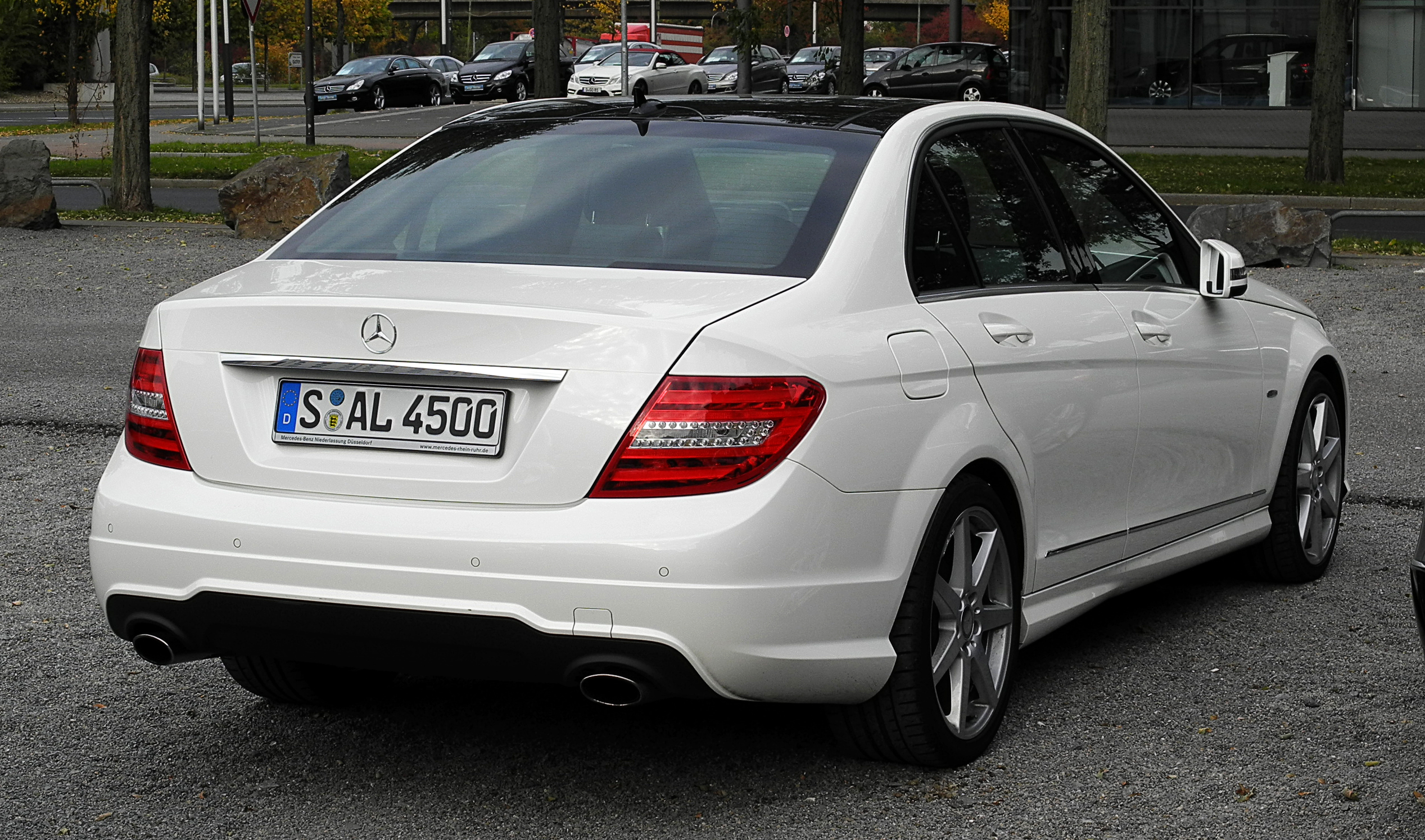Mercedes Benz Amg 350