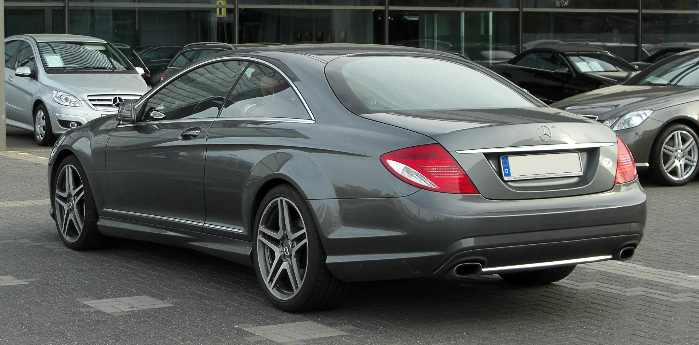 Mercedes Benz Amg 500