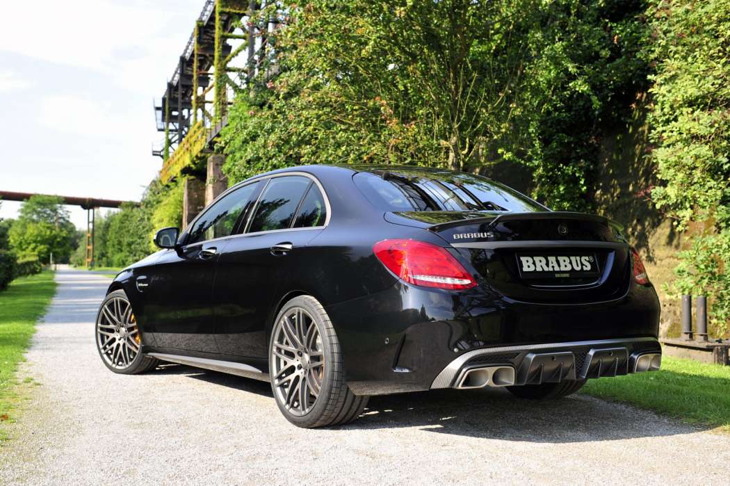 Mercedes Benz Amg 600