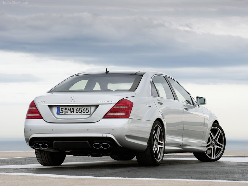 Mercedes Benz Amg 600