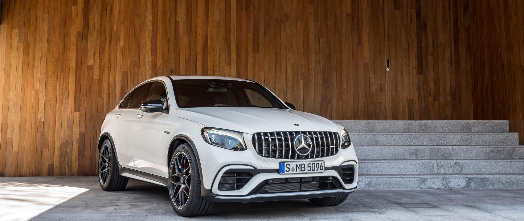 Mercedes Benz Amg 63