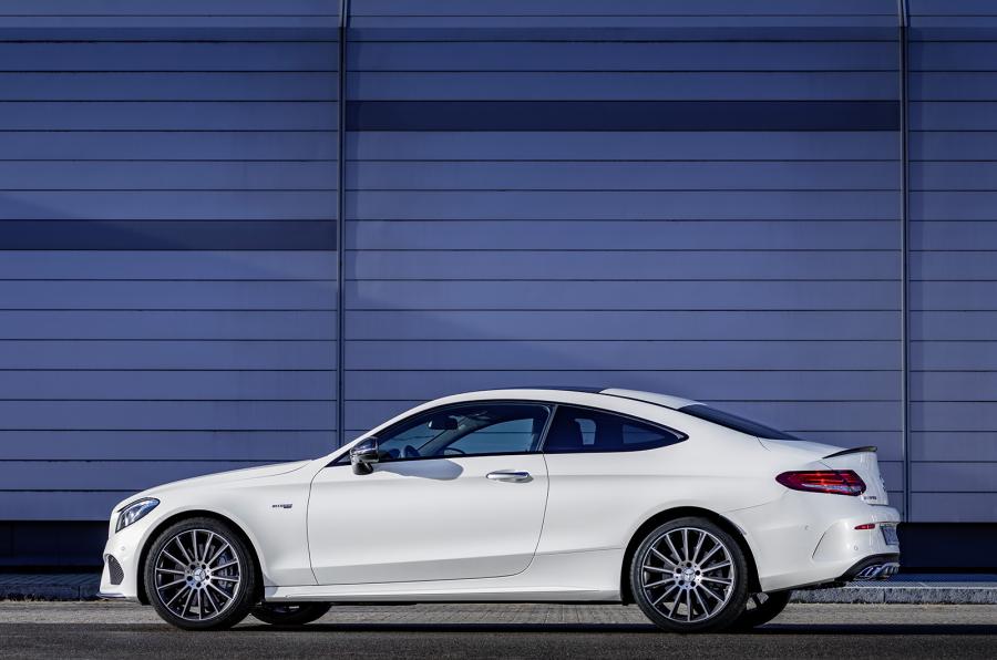 Mercedes Benz Amg C43
