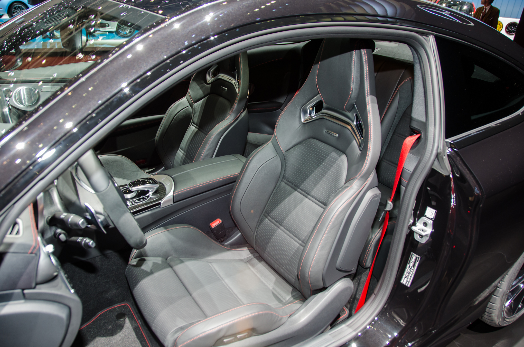 Mercedes Benz Amg C43