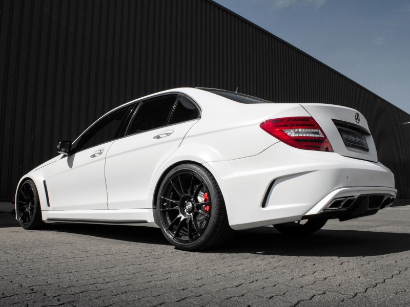 Mercedes Benz Amg C63 Sport