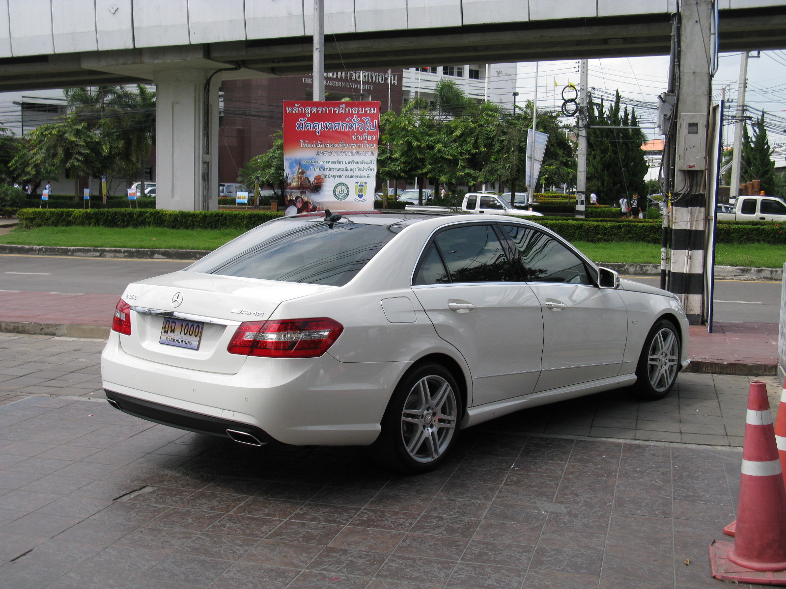 Mercedes Benz Amg E350