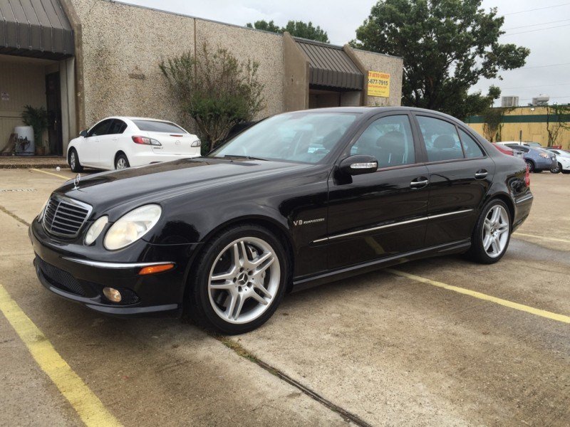 Mercedes Benz Amg E55