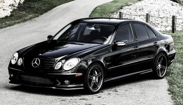 Mercedes Benz Amg E55