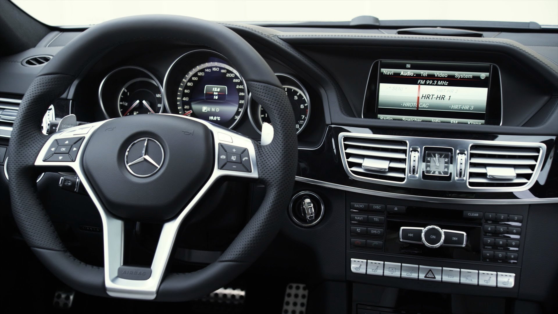 Mercedes Benz Amg E63