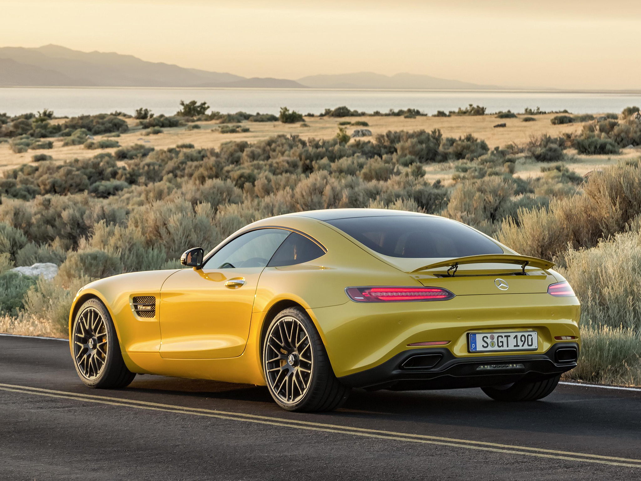 Mercedes Benz Amg Gt Yellow