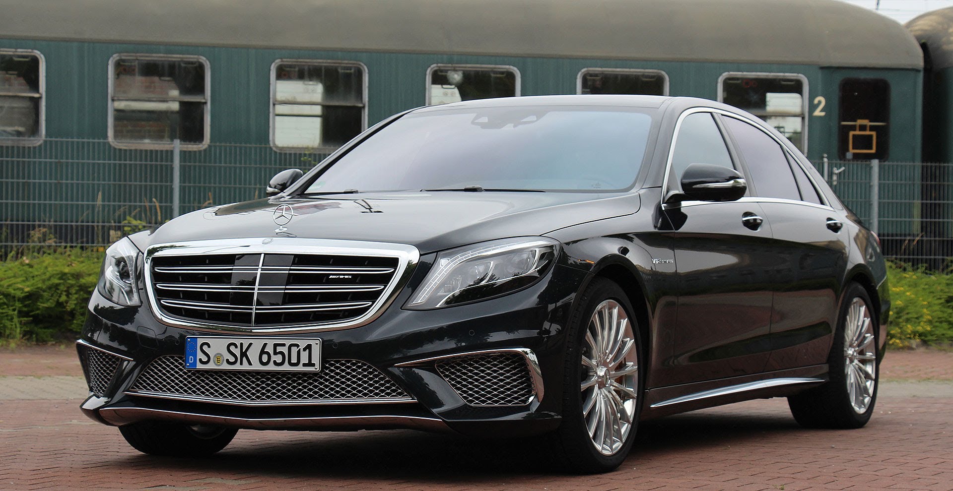 Mercedes Benz Amg S65