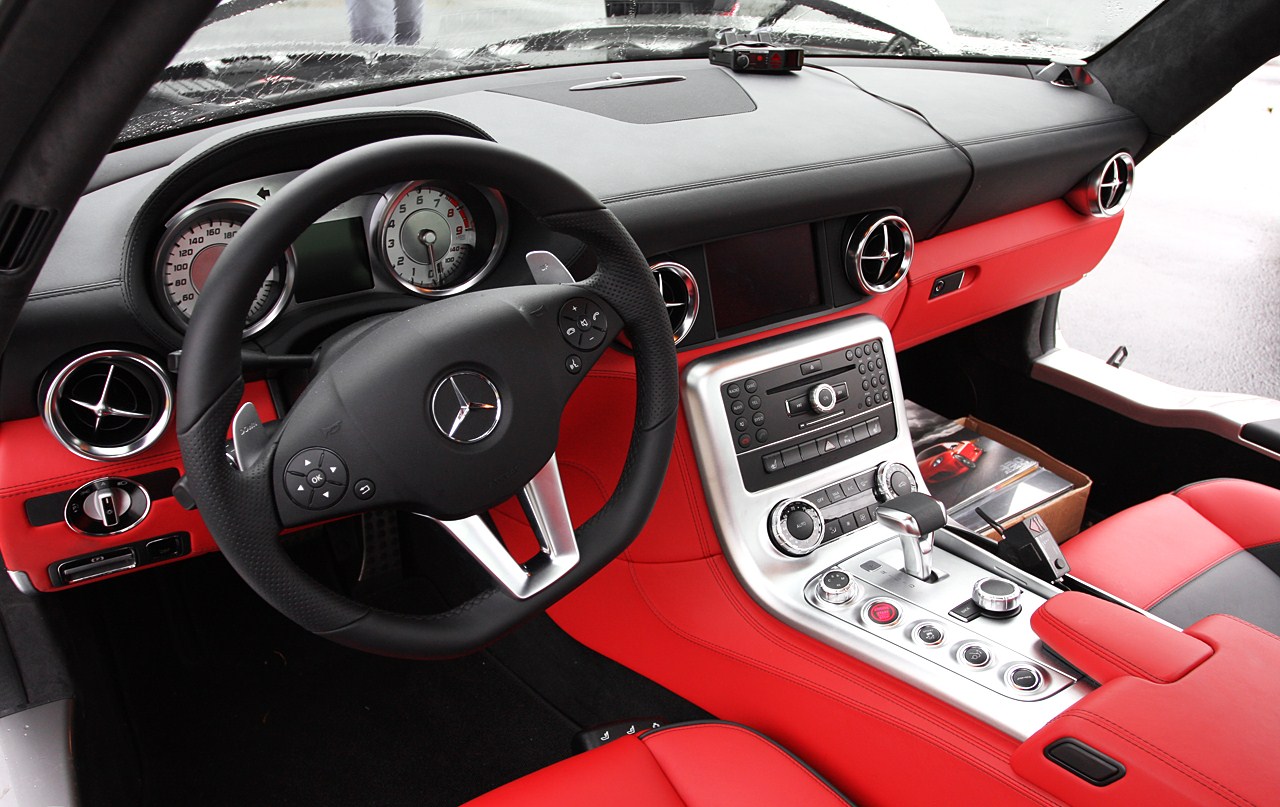 Mercedes Benz Amg Sls
