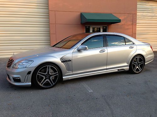 Mercedes Benz Amg V12