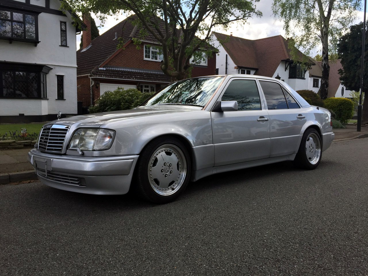 Mercedes Benz Amg W124